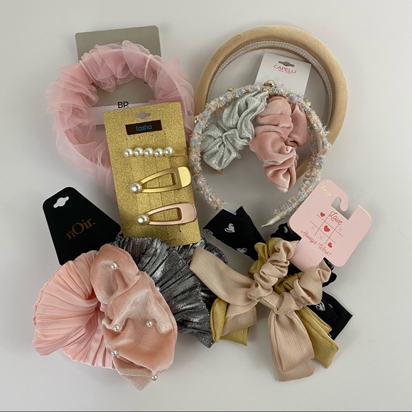 Accessories - Pink & gold hair accessory lot